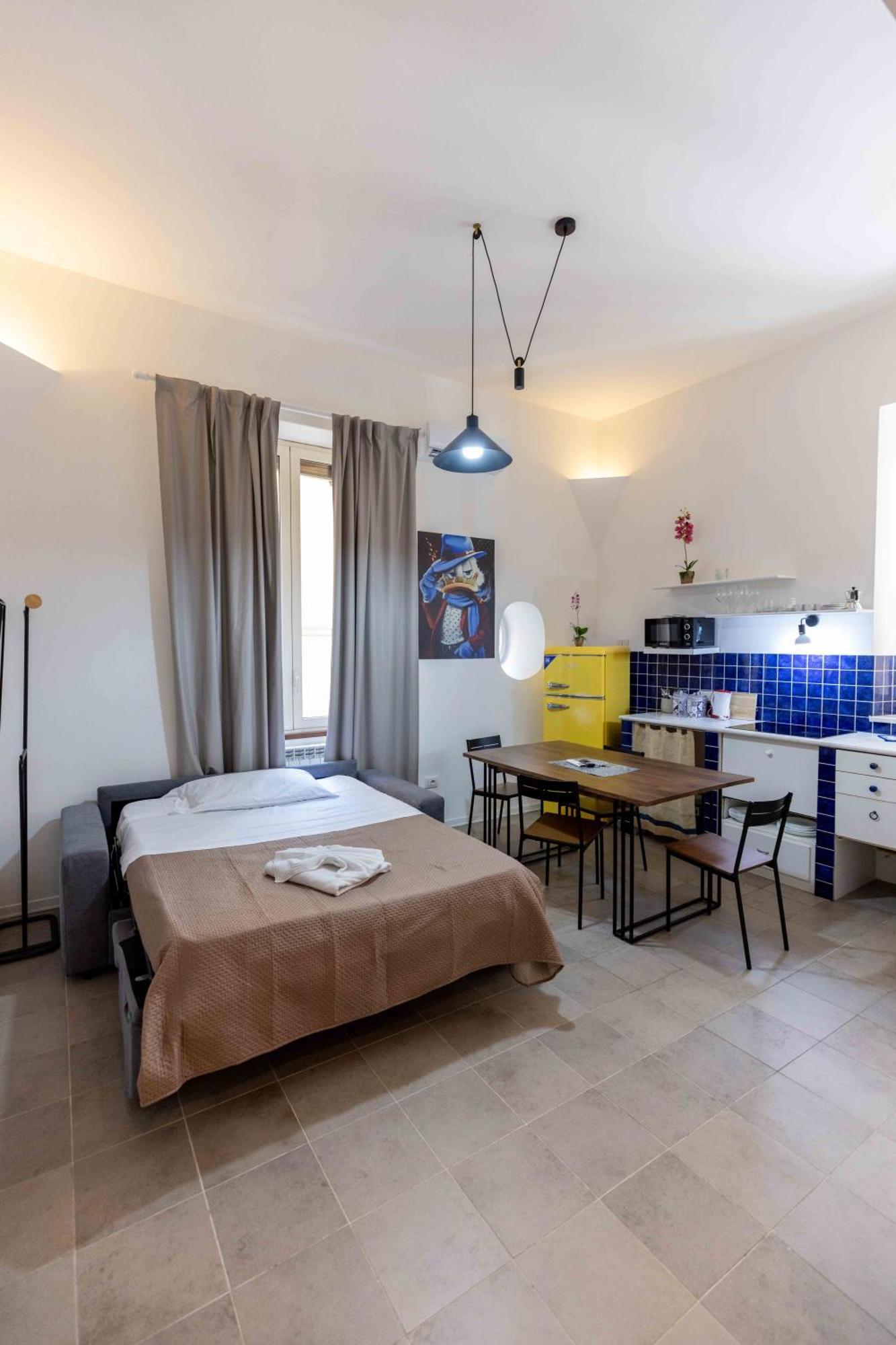 Apartment Napolidays Movida By Dimorra Naples